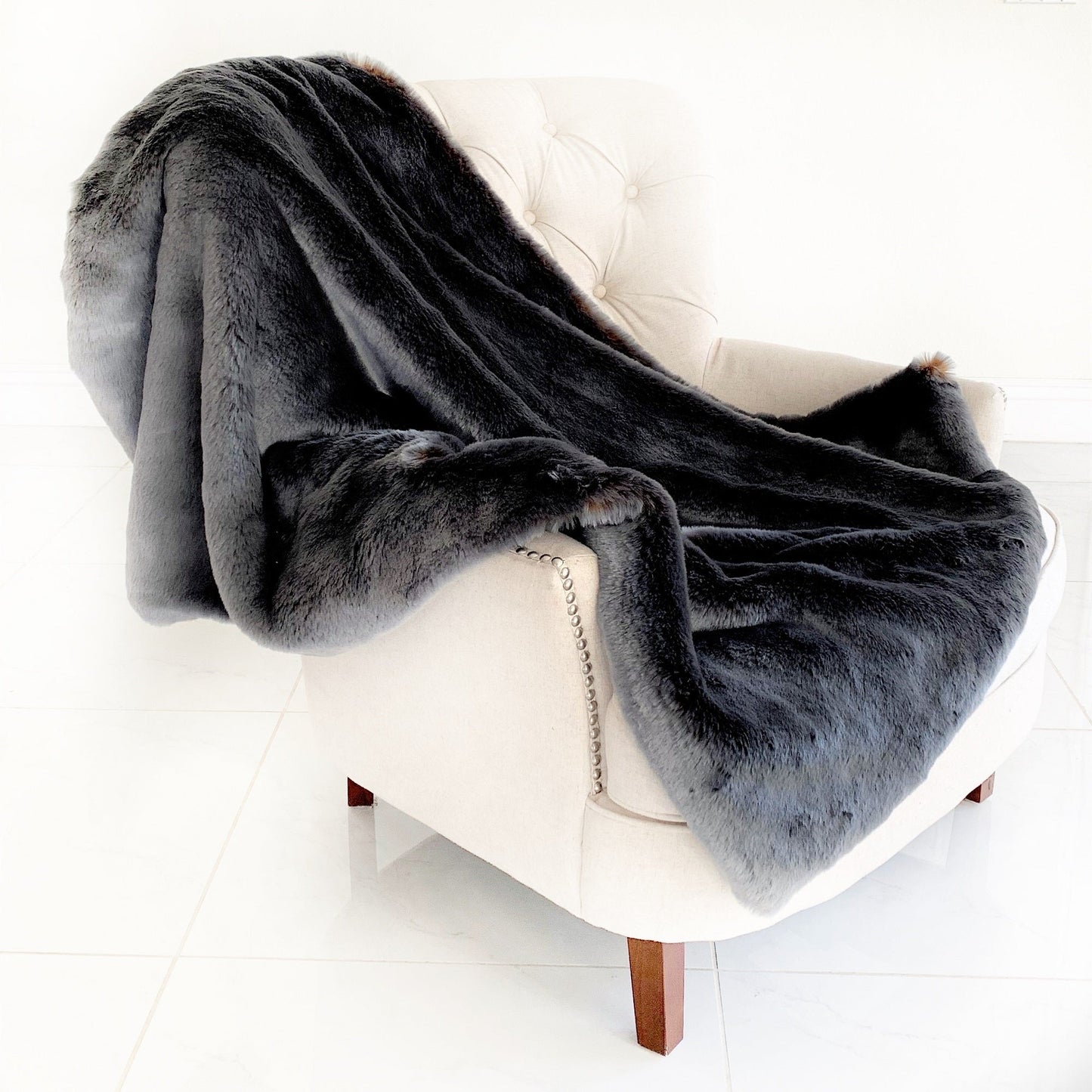Handmade Luxury Throw Gray/Amber