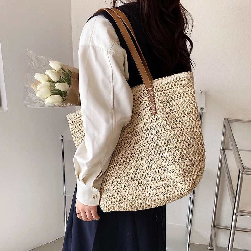 Hand-Woven Bohemian Summer Fashion Straw Beach Bag