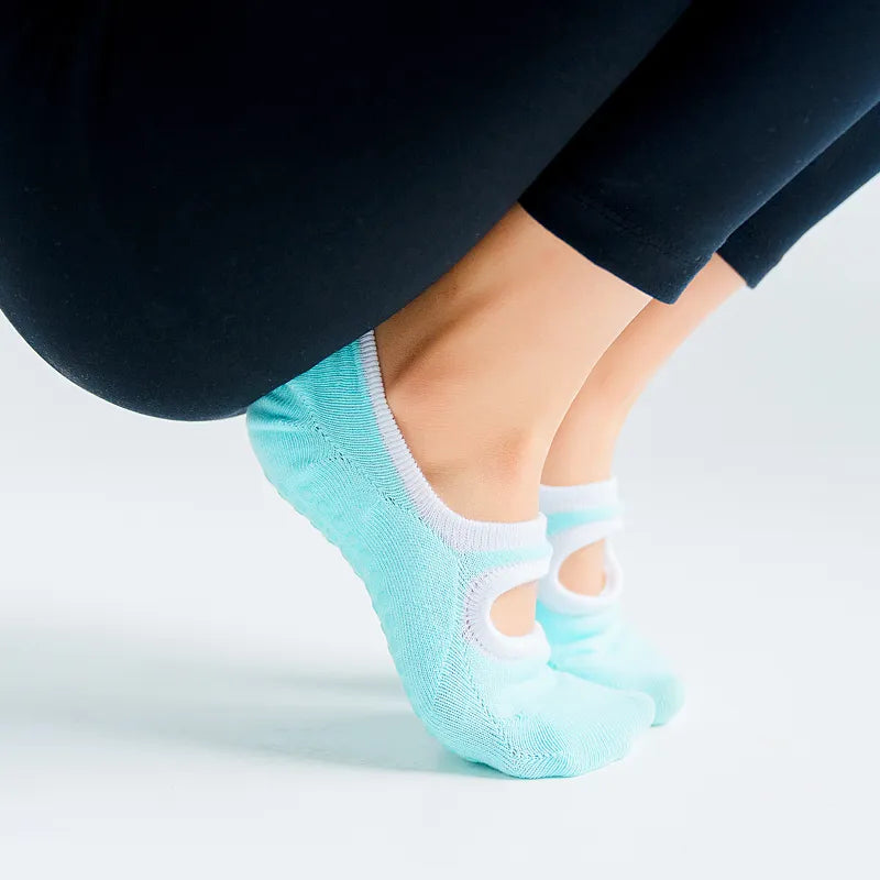 Women Sport Casual Yoga Non-Slip Silicone on the bottom Pilates Socks